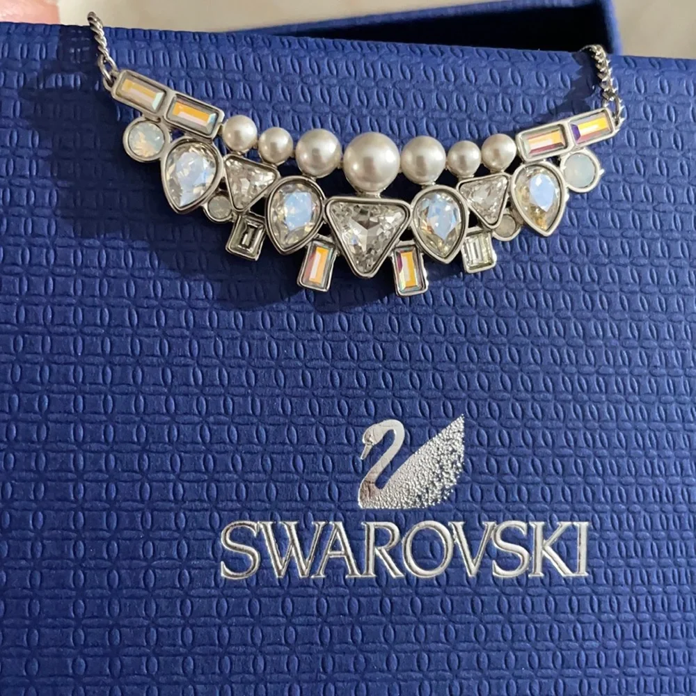 Palladium Plate Festivity Crystal Pearl Necklace